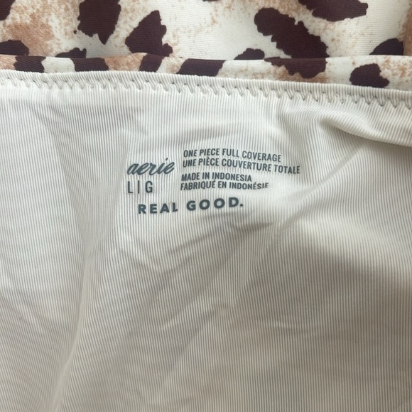 Aerie One Piece Full Coverage Swim Suit in Leopard Size Large NWT - Picture 3 of 4